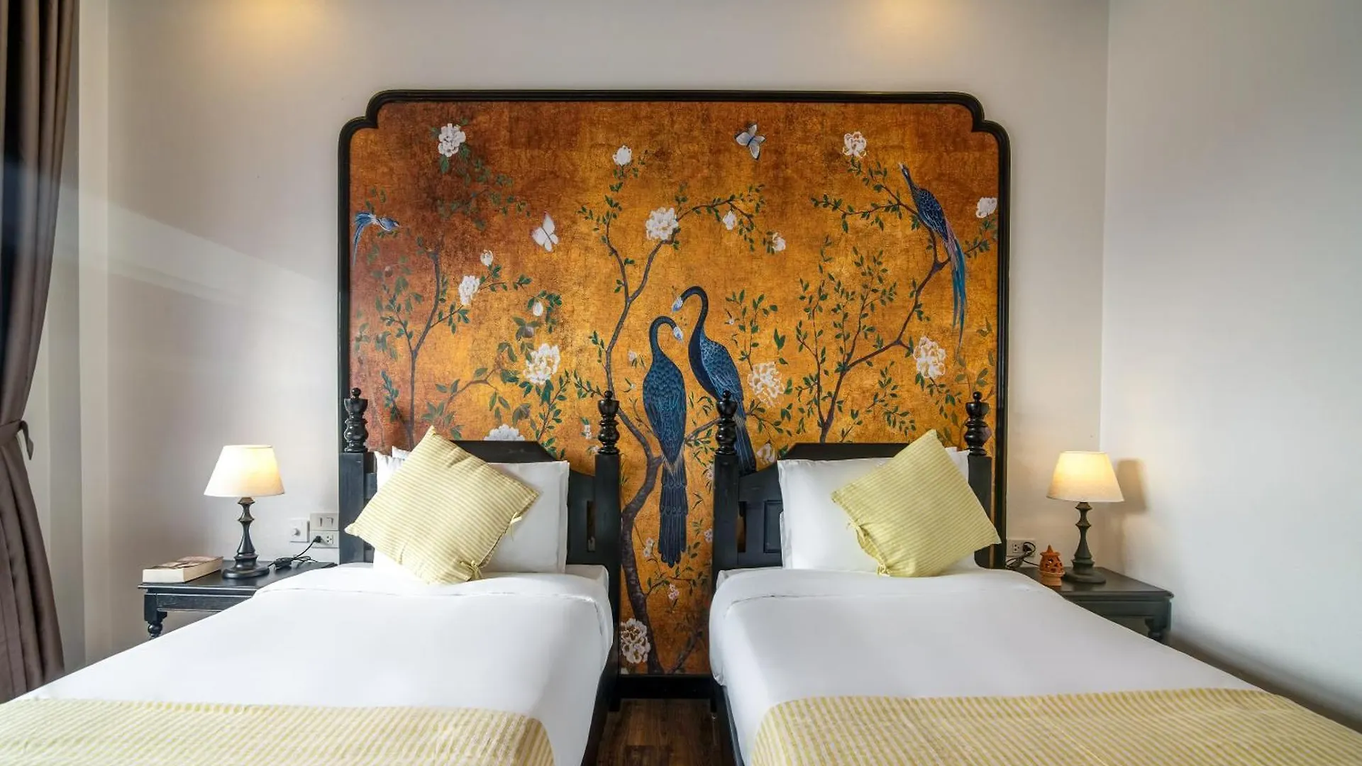 ****  Luang Prabang Vang Luang Hotel Laos
