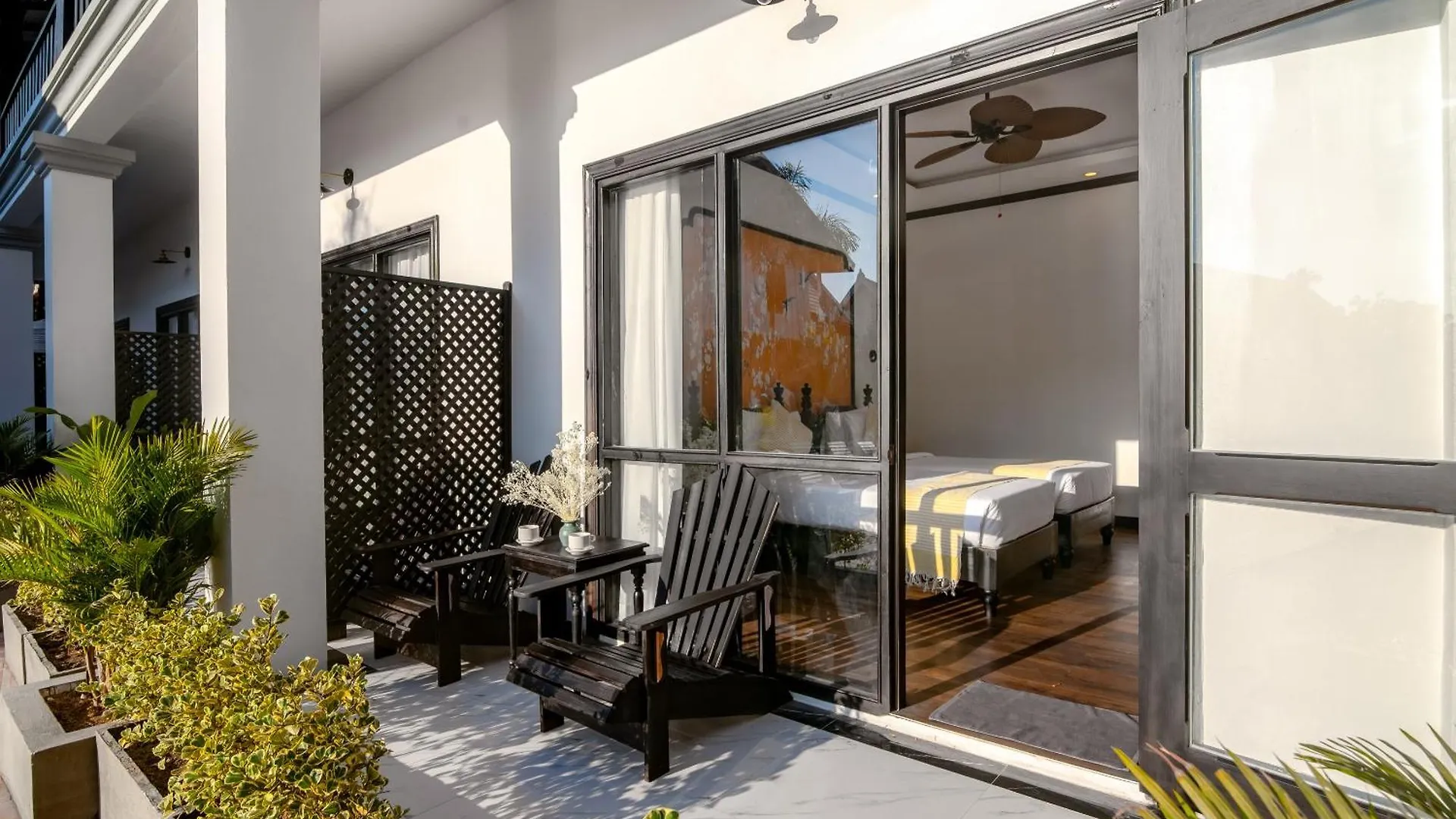 ****  Luang Prabang Vang Luang Hotel Laos